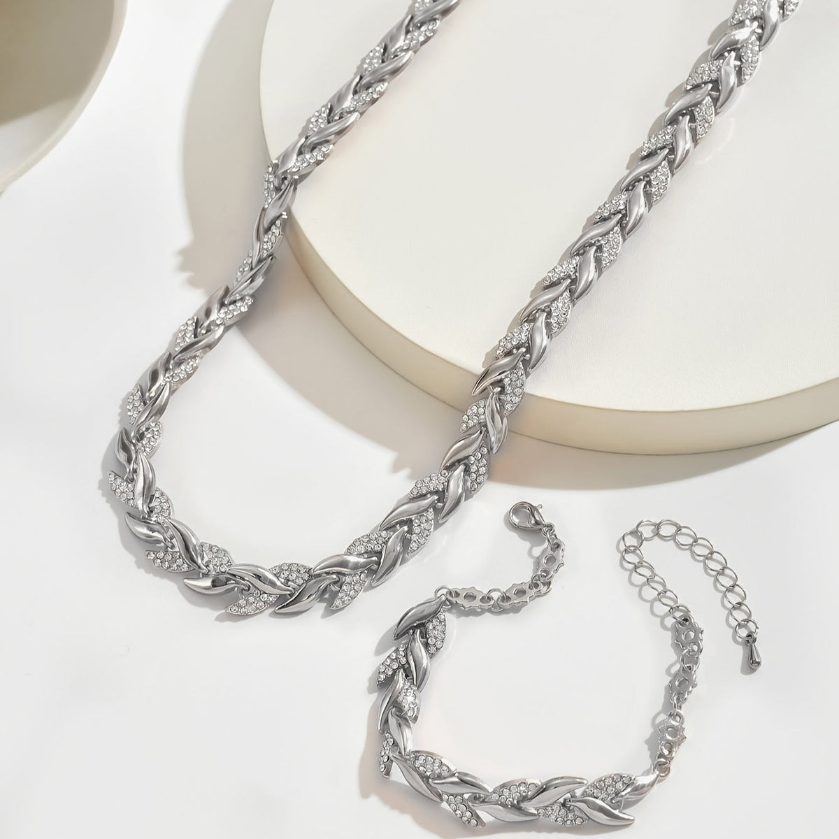 Claudine | Necklace and Bracelet Set Fish Tail